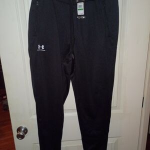 Under Armour Men's Black Pants